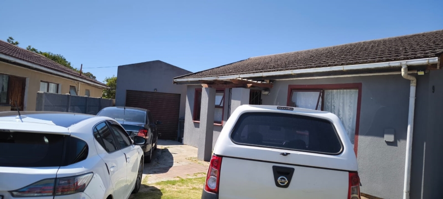 2 Bedroom Property for Sale in High Places Western Cape